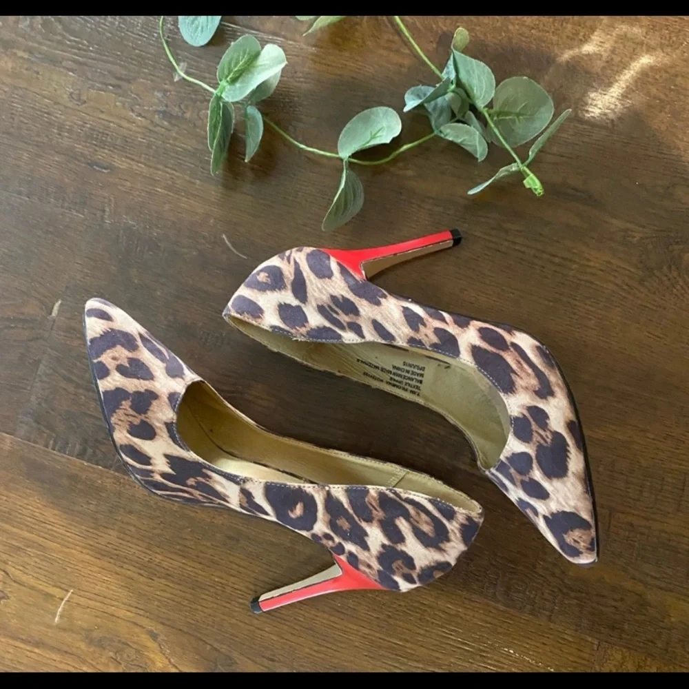 Leopard shoes - Picture 2 of 2